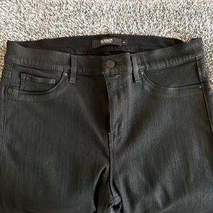 Hudson Nico Super Skinny 31. Coated black. EUC.